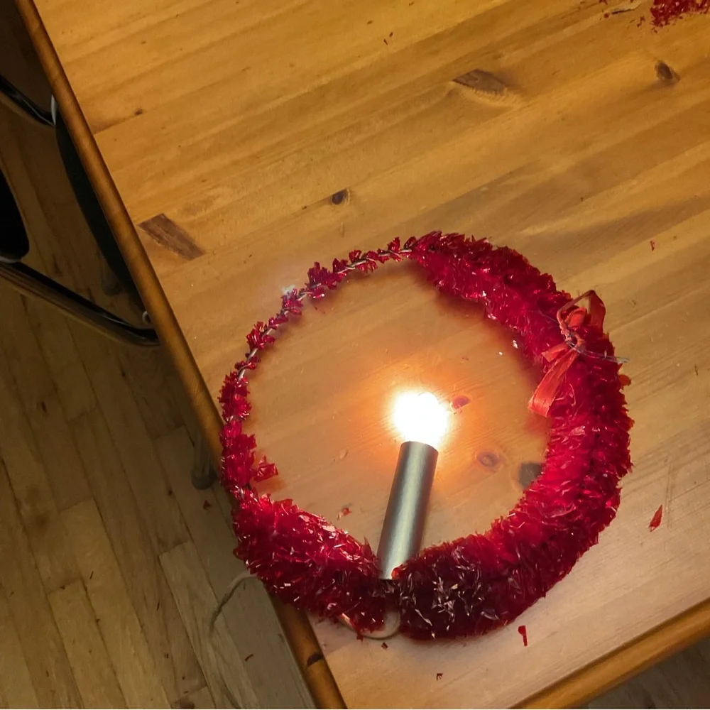 VINTAGE CHRISTMAS RED CELLOPHANE WINDOW WREATHS WITH CANDLE MID CENTURY KITCSH
